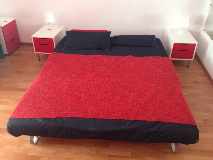 Berceni, Turnu Magurele, Grand Arena, loc parcare