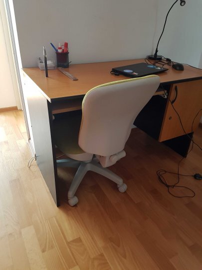 Berceni, Turnu Magurele, Grand Arena, loc parcare